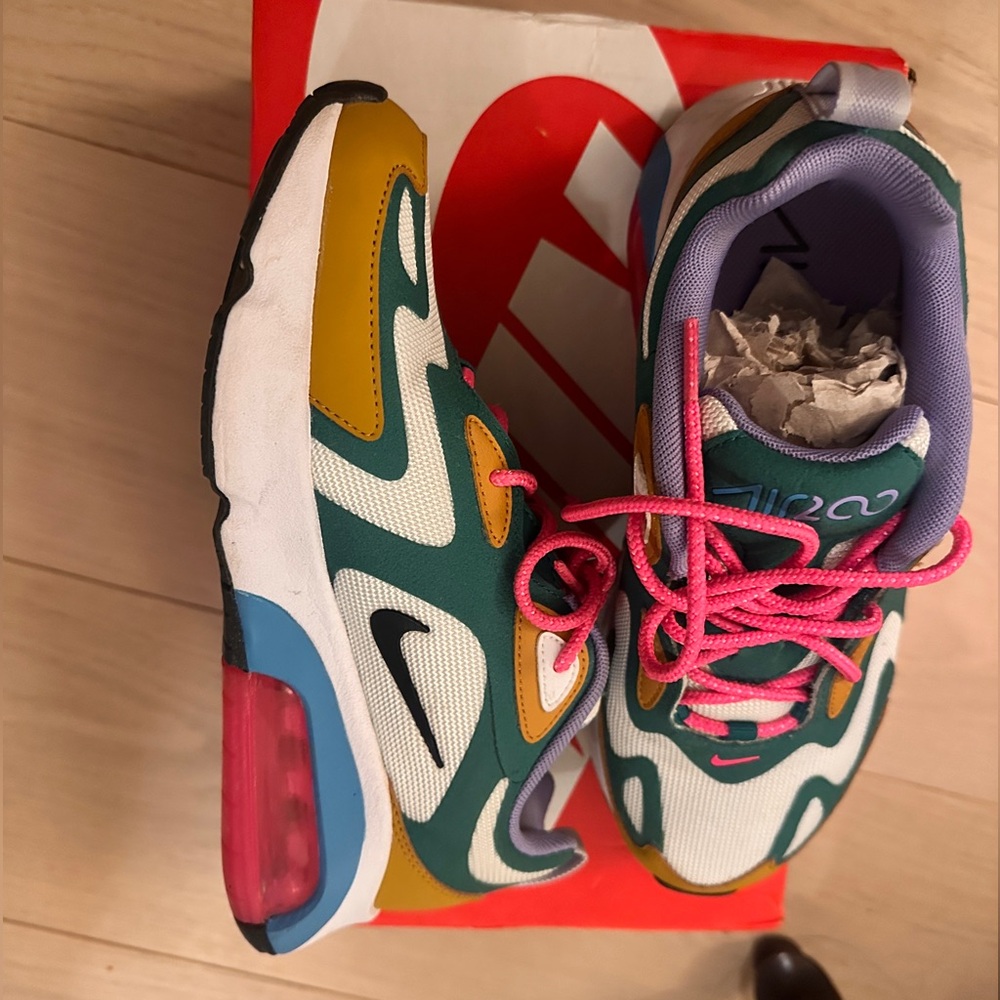 Nike' Multicolor Air Max 200